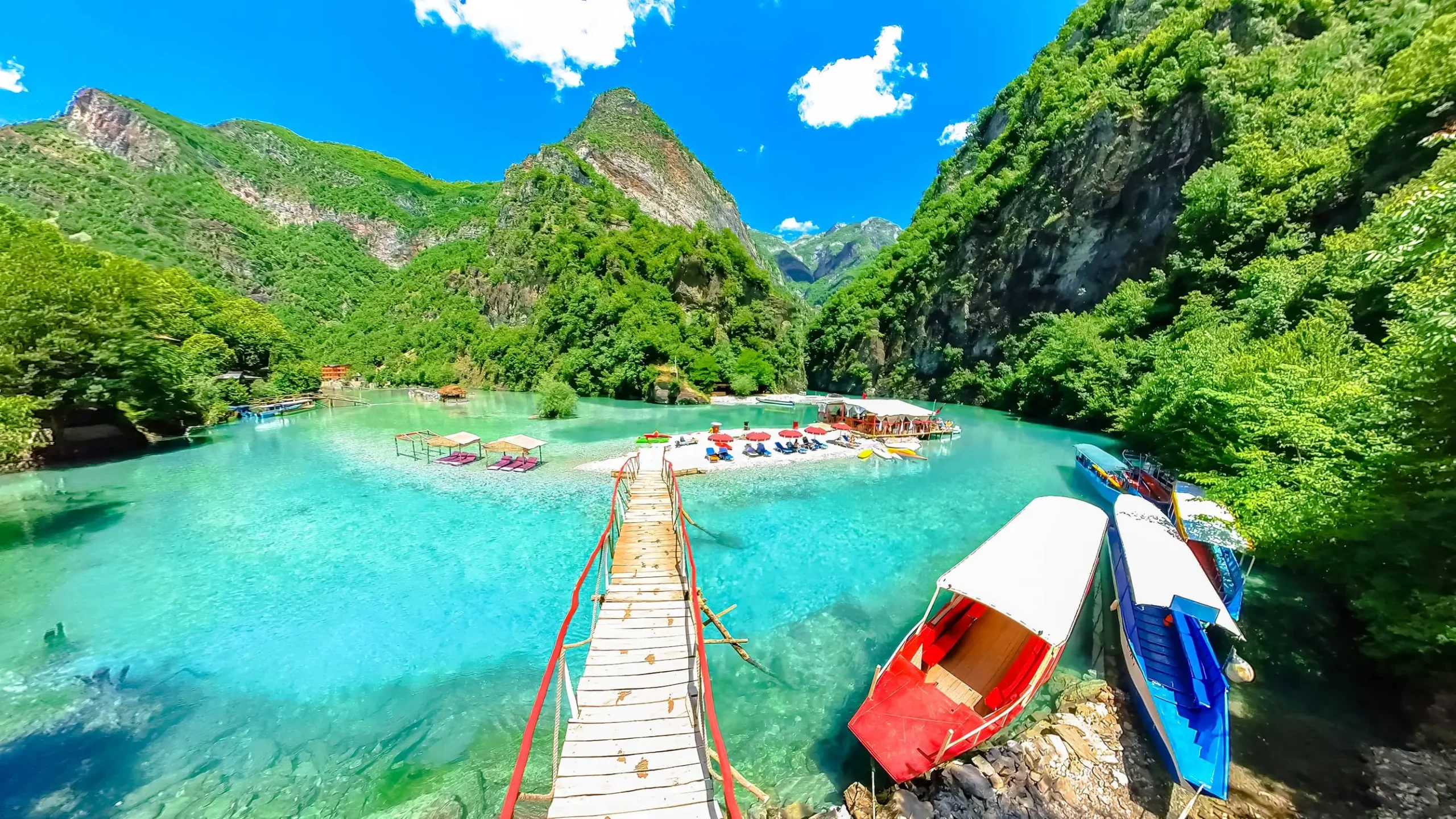 10:45 - Arrival at Shala River